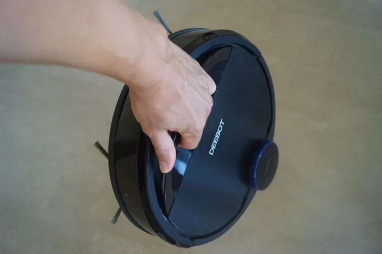 poigne deebot ozmo 930