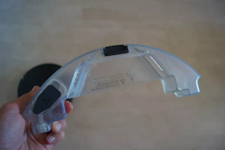 bac a eau robot laveur roborock S6 maxV